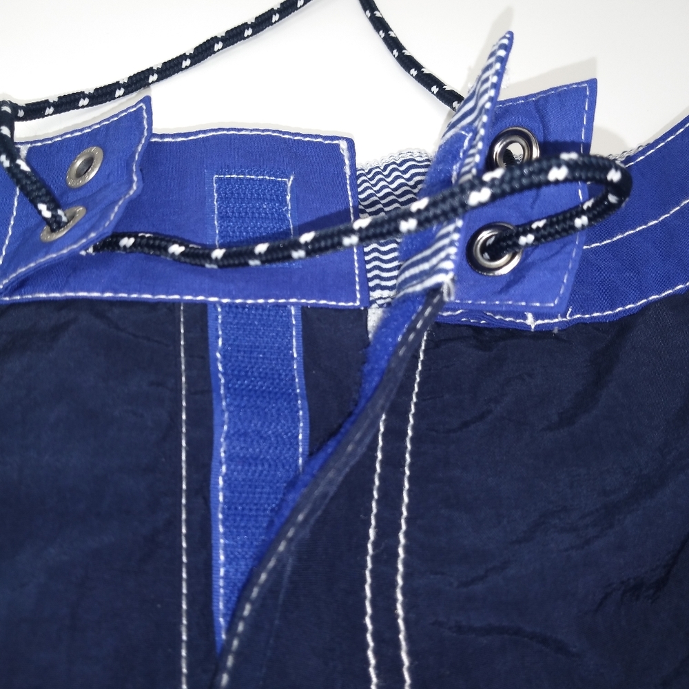 Tommy Hilfiger Board Shorts NWOT - Picture 12 of 16